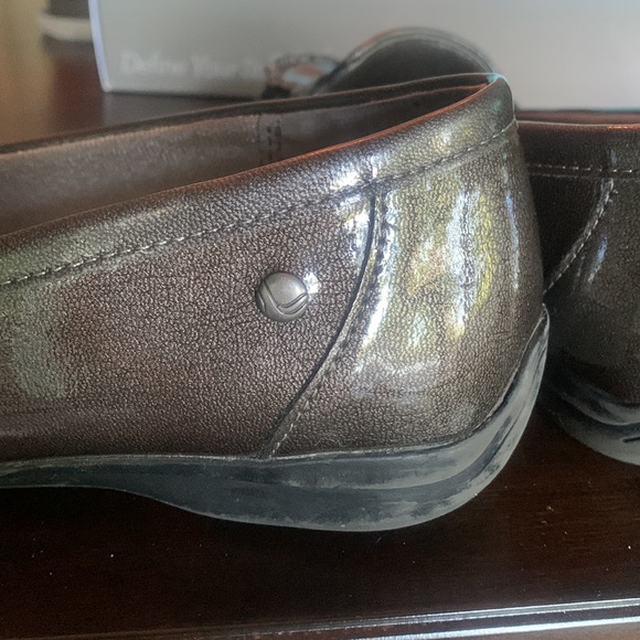 Life Stride Soft System Loafers - Picture 6 of 12